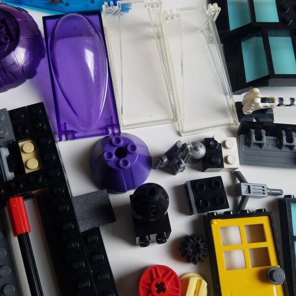 Lego Miscellaneous Parts - Picture 2 of 9